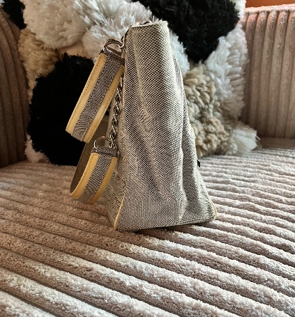 Chanel Camellia CC - No. 5  - Skulder Bag