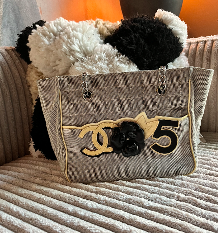 Chanel Camellia CC - No. 5  - Skulder Bag