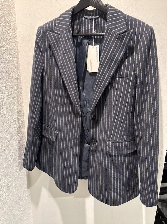 Designers Remix - blazer - grey w. stripes - EU36 - Medinas Wardrobe