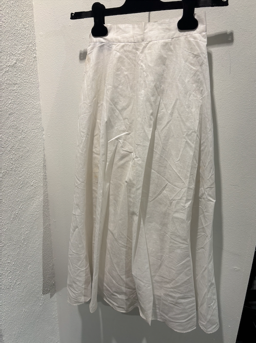 Designers Remix - long skirt - white - EU34 - Medinas Wardrobe
