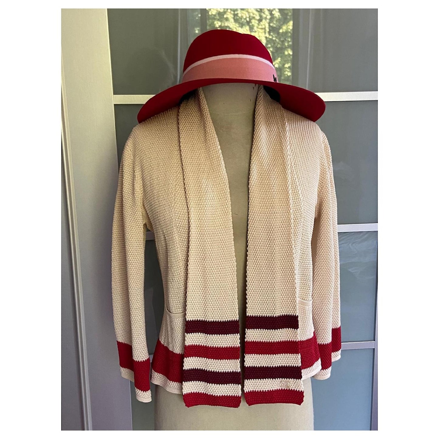 Chanel silkestrikket cardigan - m. tørklæde/revers