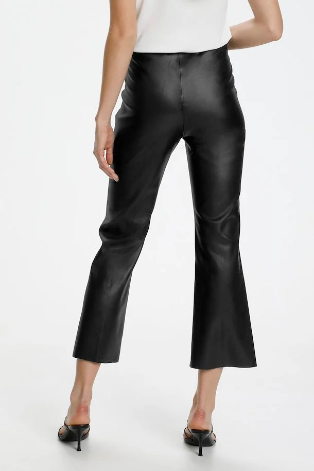Kaylee Kickflare bukser - Vegan leather - Soaked in Luxury