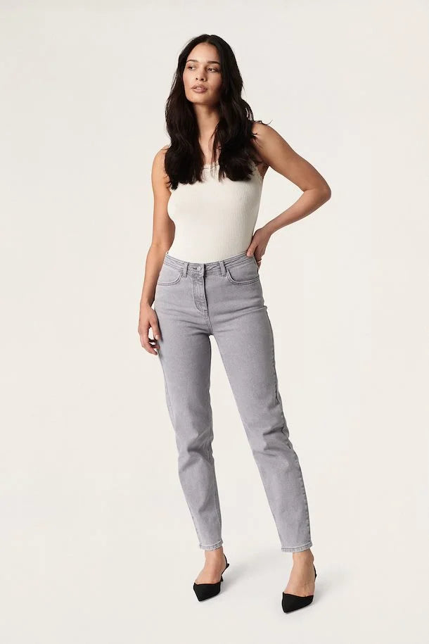 Jeans - Tessie - Soaked in Luxury